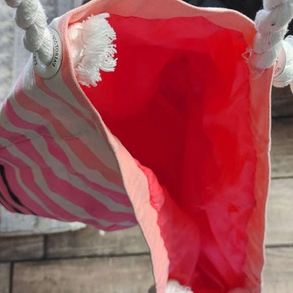 Victoria's Secret Tote/Travel Bag - Picture 2 of 5